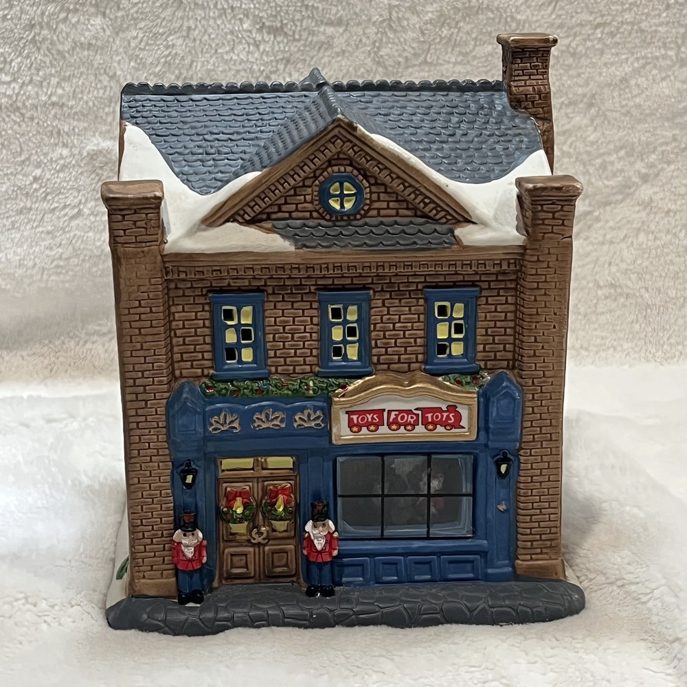 Holiday Time Toys For Tots Christmas Village Piece Lights Up 2017 - Picture 8 of 10